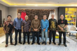 Picsart_25-07-16_14-21-06-364