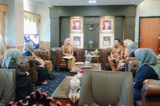 Picsart_25-10-06_20-47-41-547