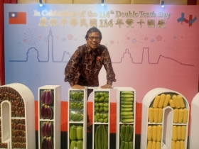 Picsart_25-10-08_10-17-13-292