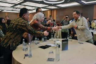 Picsart_25-10-09_17-46-24-187