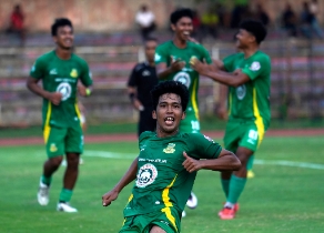 Picsart_25-10-12_20-34-43-239