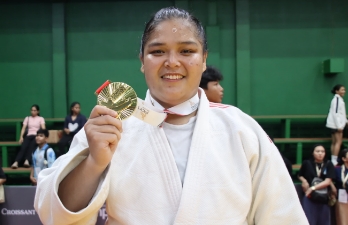 Picsart_25-10-17_09-31-42-048