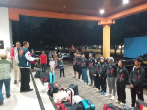 Picsart_25-10-21_06-58-51-619