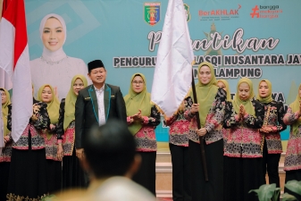 Picsart_25-10-21_15-40-36-308