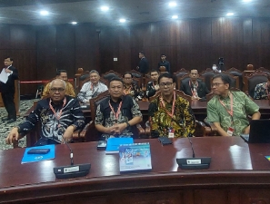 Picsart_25-10-21_15-56-57-725