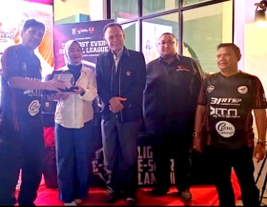 Picsart_25-10-27_12-08-24-181